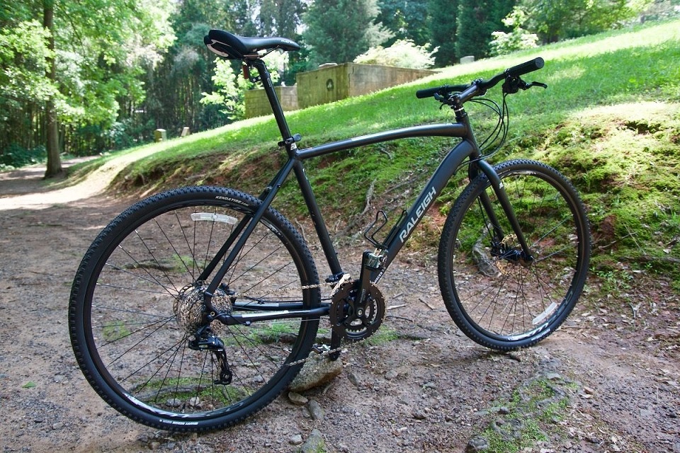 Best hybrid bikes under 200